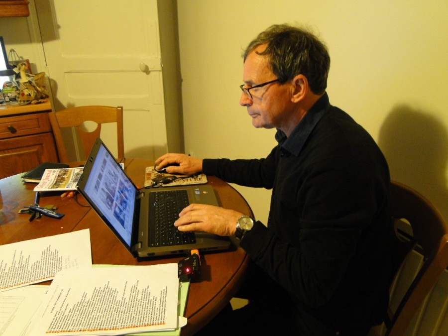 Réalisation de la maquette du journal sur ordinateur